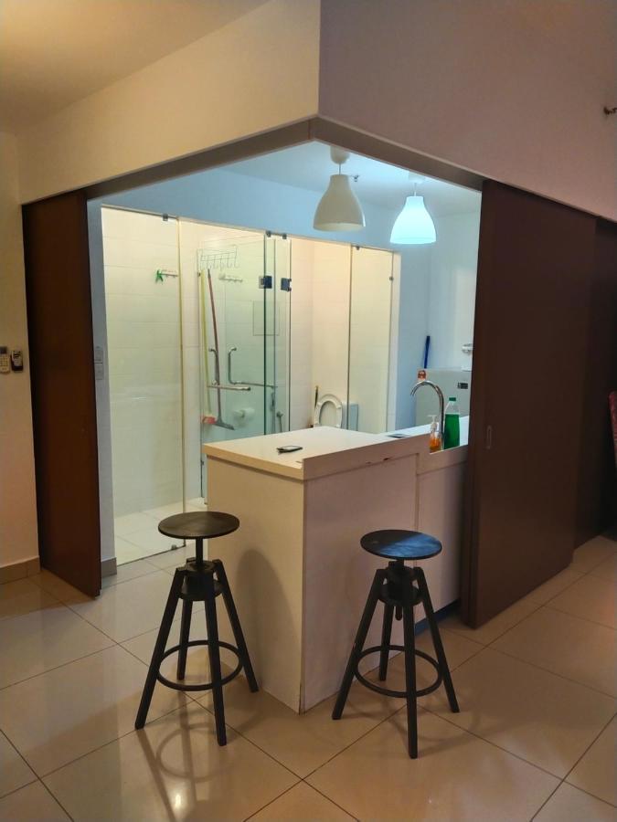 Trefoil Apartment